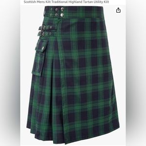 NWT Scarlet Darkness kilt